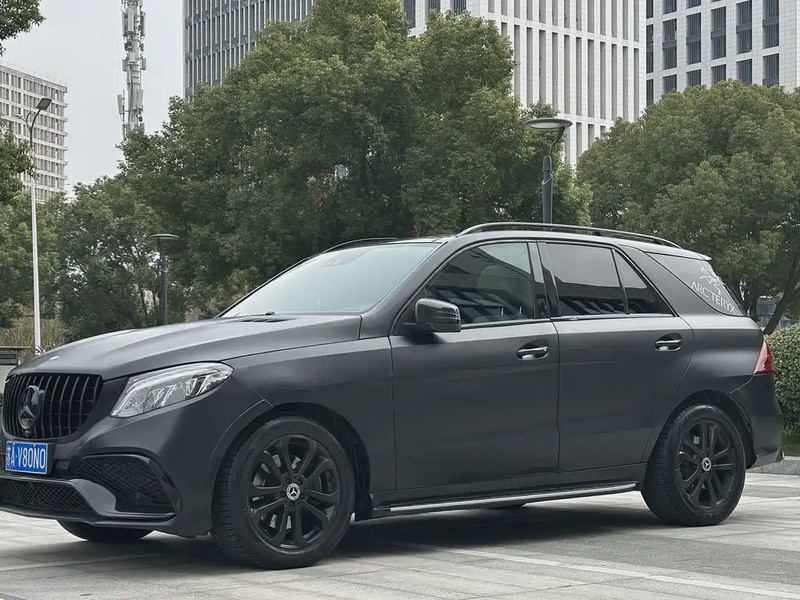 Mercedes-Benz M-Class