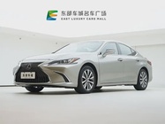 Lexus ES 2021