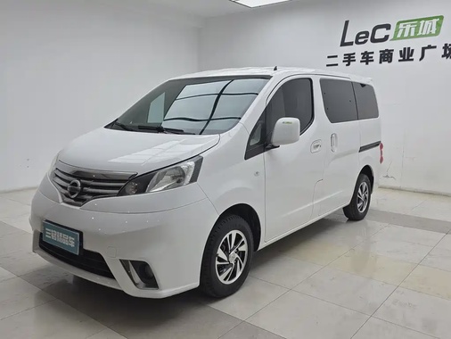 Nissan NV200 2018