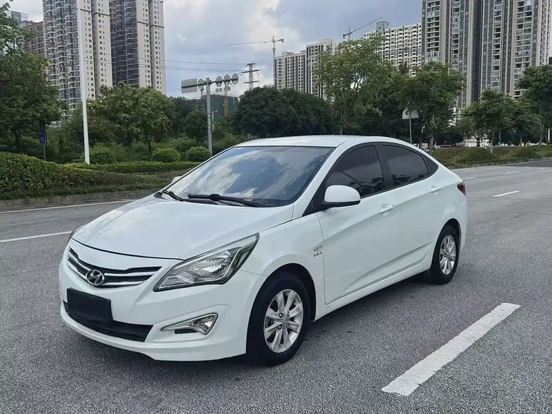 Hyundai Verna