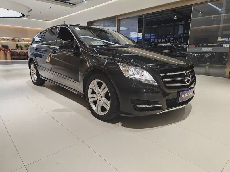 Mercedes-Benz R-Class