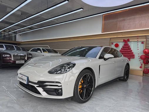 Porsche Panamera 2019