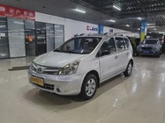Nissan Livina 2012