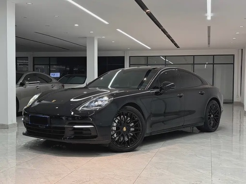 Porsche Panamera 2019