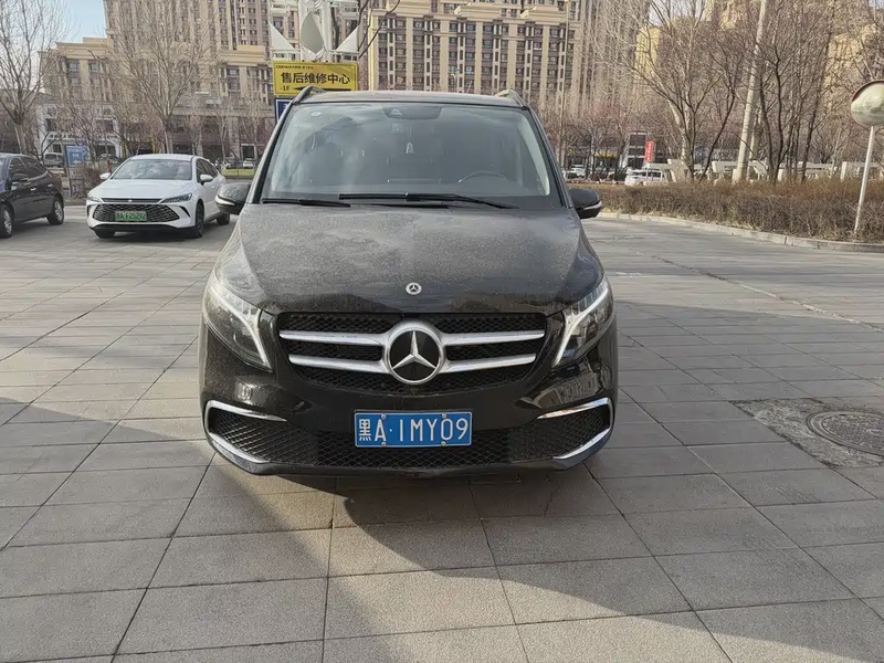 Mercedes-Benz V-Class