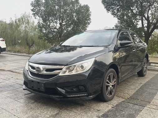 BYD Surui 2016