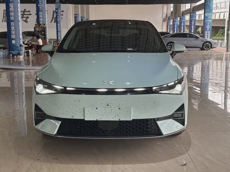 XPeng P5
