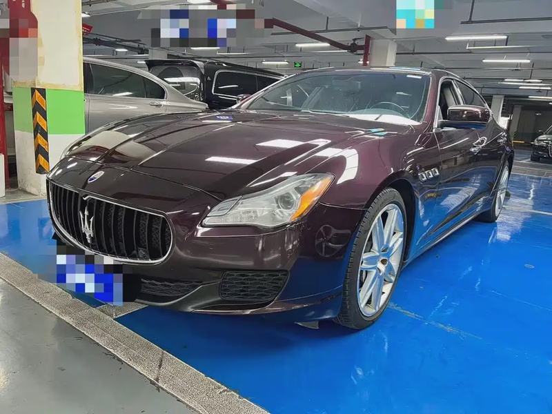Maserati Quattroporte