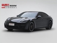 Porsche Panamera 2023