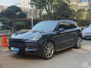Porsche Cayenne 2021