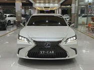 Lexus ES 2021
