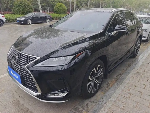 Lexus RX 2022