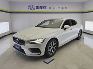 Volvo S60 2025