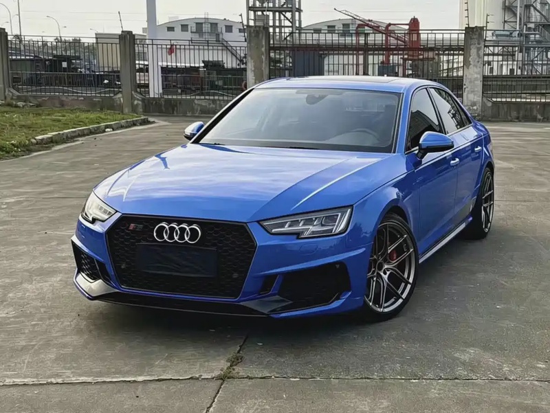Audi S4