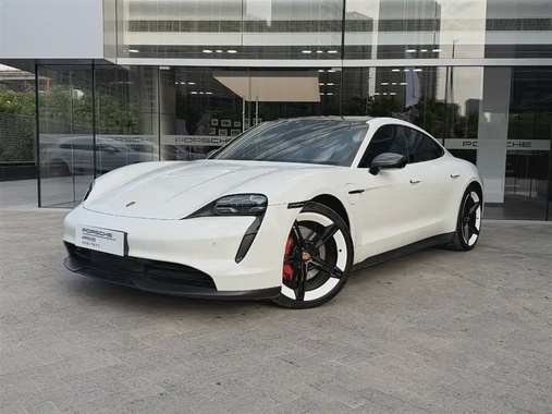 Porsche Taycan 2021