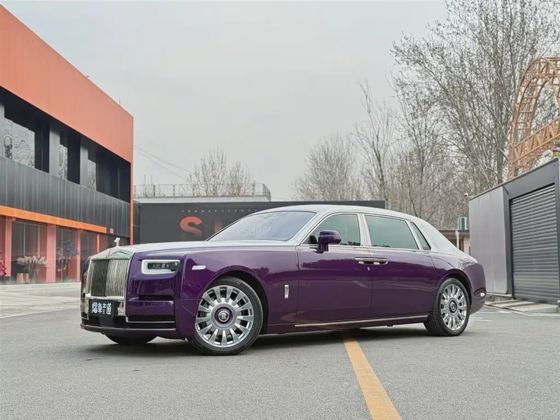 Rolls-Royce Phantom