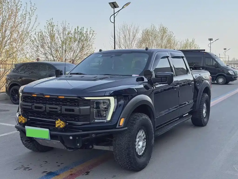 Ford F-150 Raptor