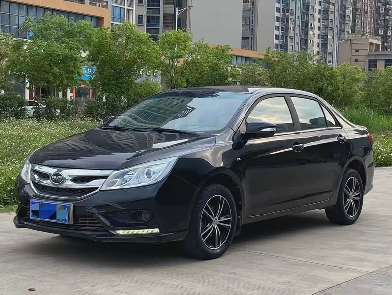 BYD Surui
