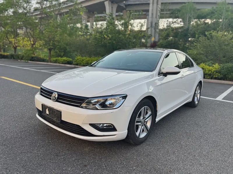 Volkswagen Lamando