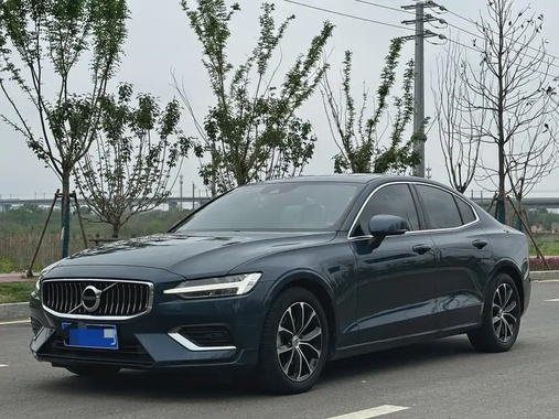 Volvo S60 2021