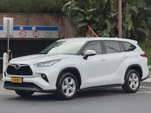 Toyota Highlander 2025