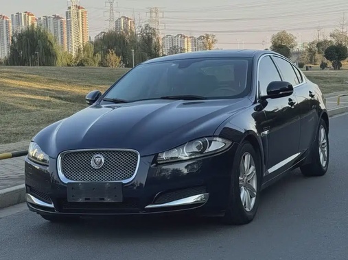 Jaguar XF 2014