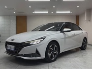 Hyundai Elantra 2022