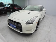 Nissan GT-R 2012