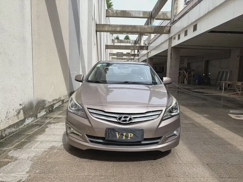 Hyundai Verna