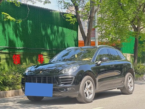 Porsche Macan 2015