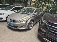 Hyundai Elantra 2012