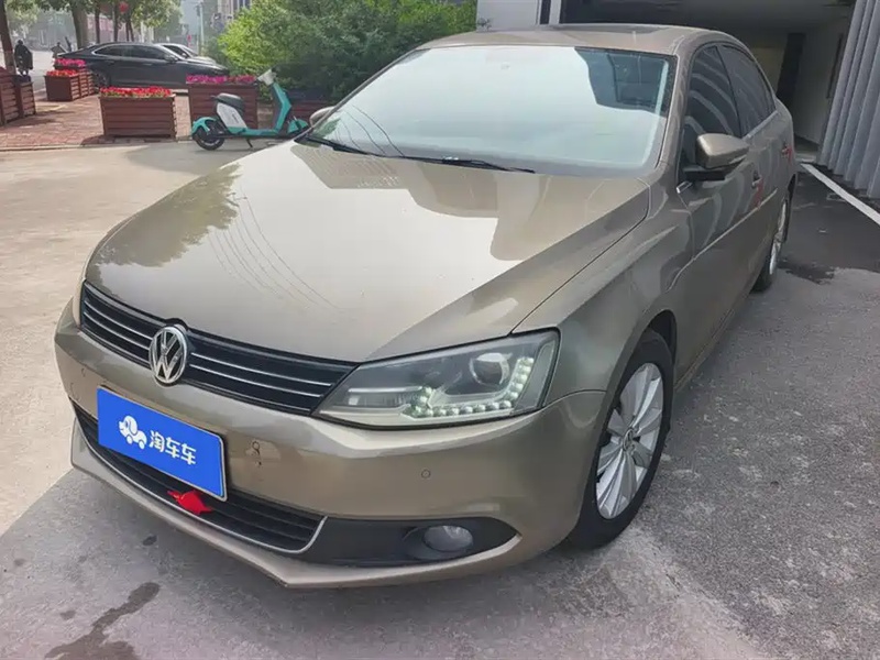 Volkswagen Sagitar
