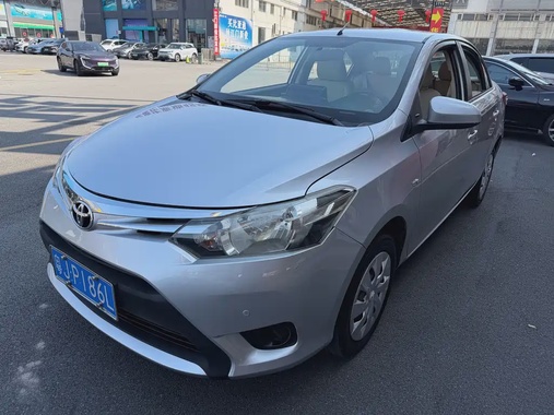 Toyota Vios 2015