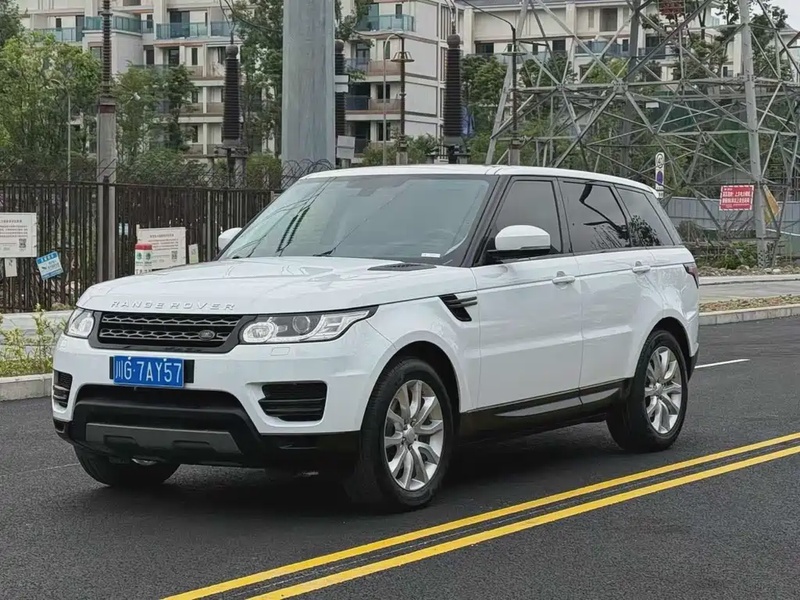 Land Rover Sport
