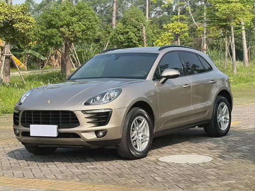 Porsche Macan 2015