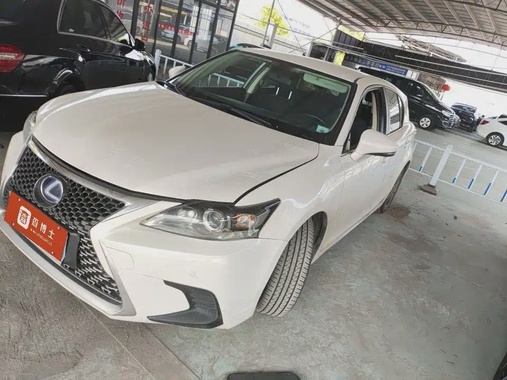 Lexus CT 2020