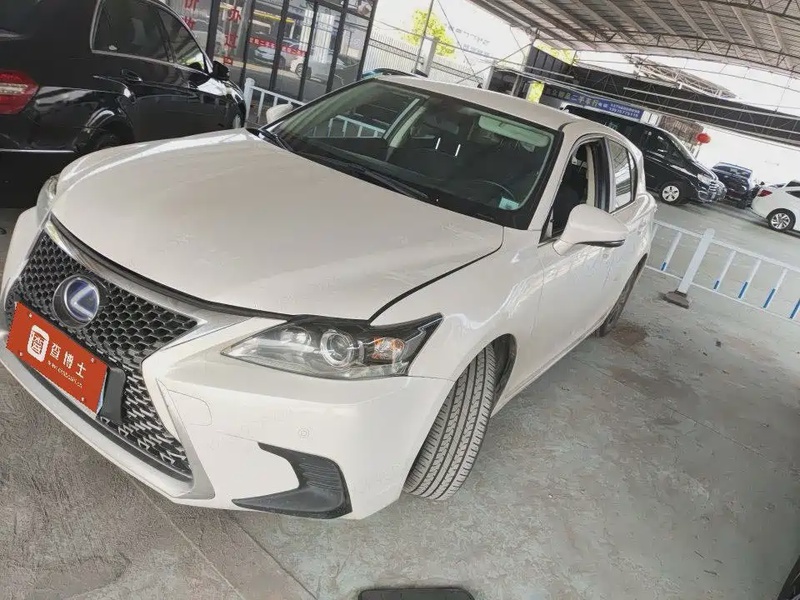 Lexus CT