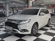 Mitsubishi Outlander 2021