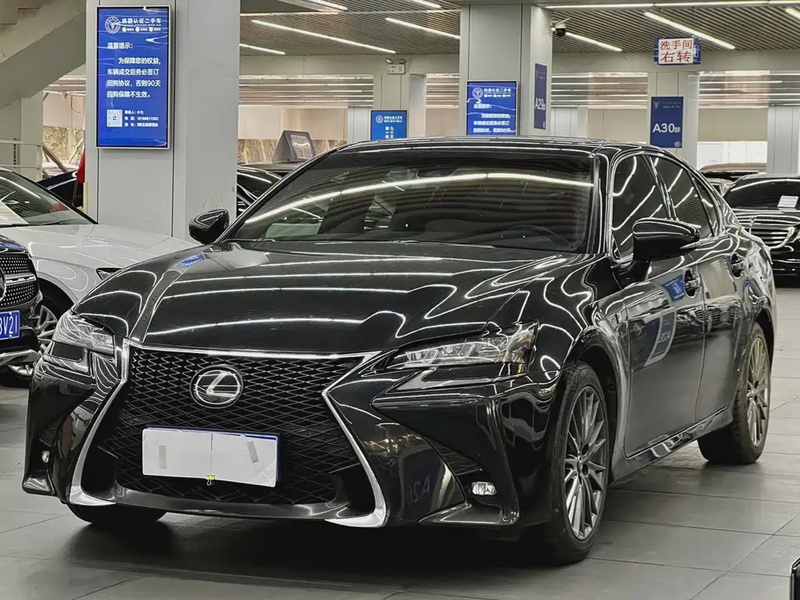 Lexus GS