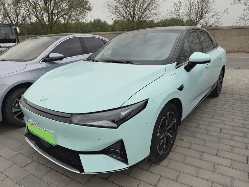 XPeng P5