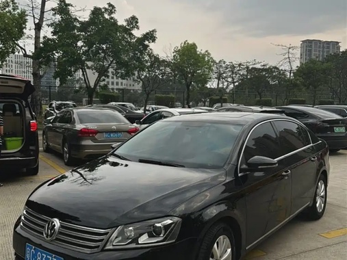 Volkswagen Magotan 2013