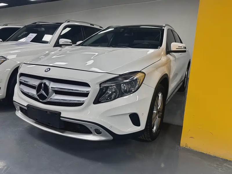 Mercedes-Benz GLA-Class