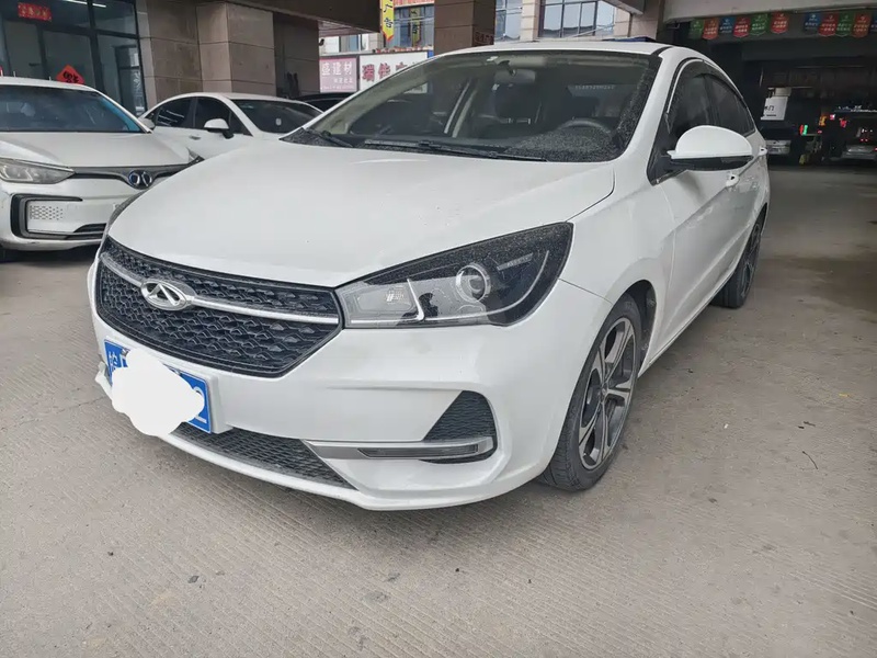 Chery Arrizo 5