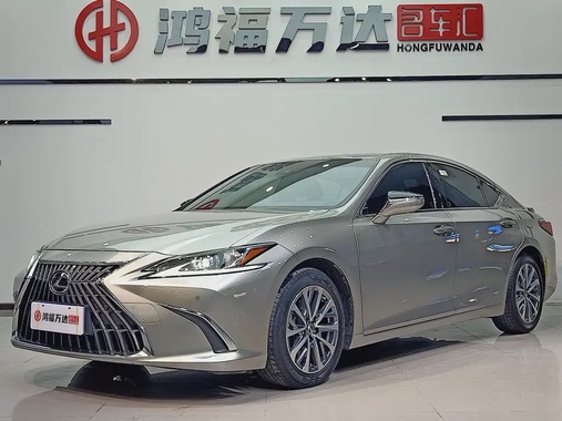 Lexus ES 2023