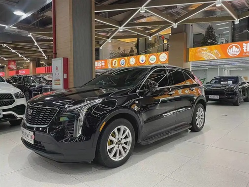 Cadillac XT4 2021