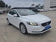Volvo V40 2015