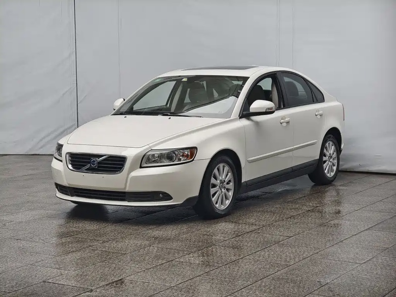 Volvo S40