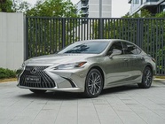 Lexus ES 2024