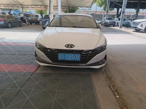 Hyundai Elantra 2021