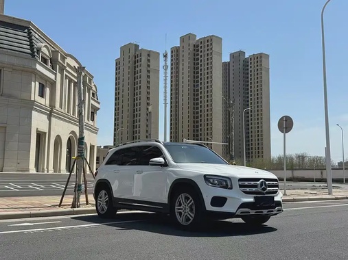 Mercedes-Benz GLB-Class 2021